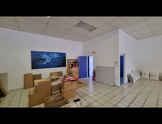 200M² WAREHOUSE TO LET IN OBSERVATORY